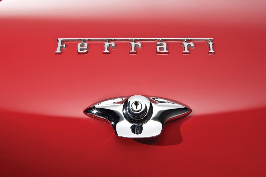  Ferrari 250 GT California 1962 года  (фото 2 из 29)